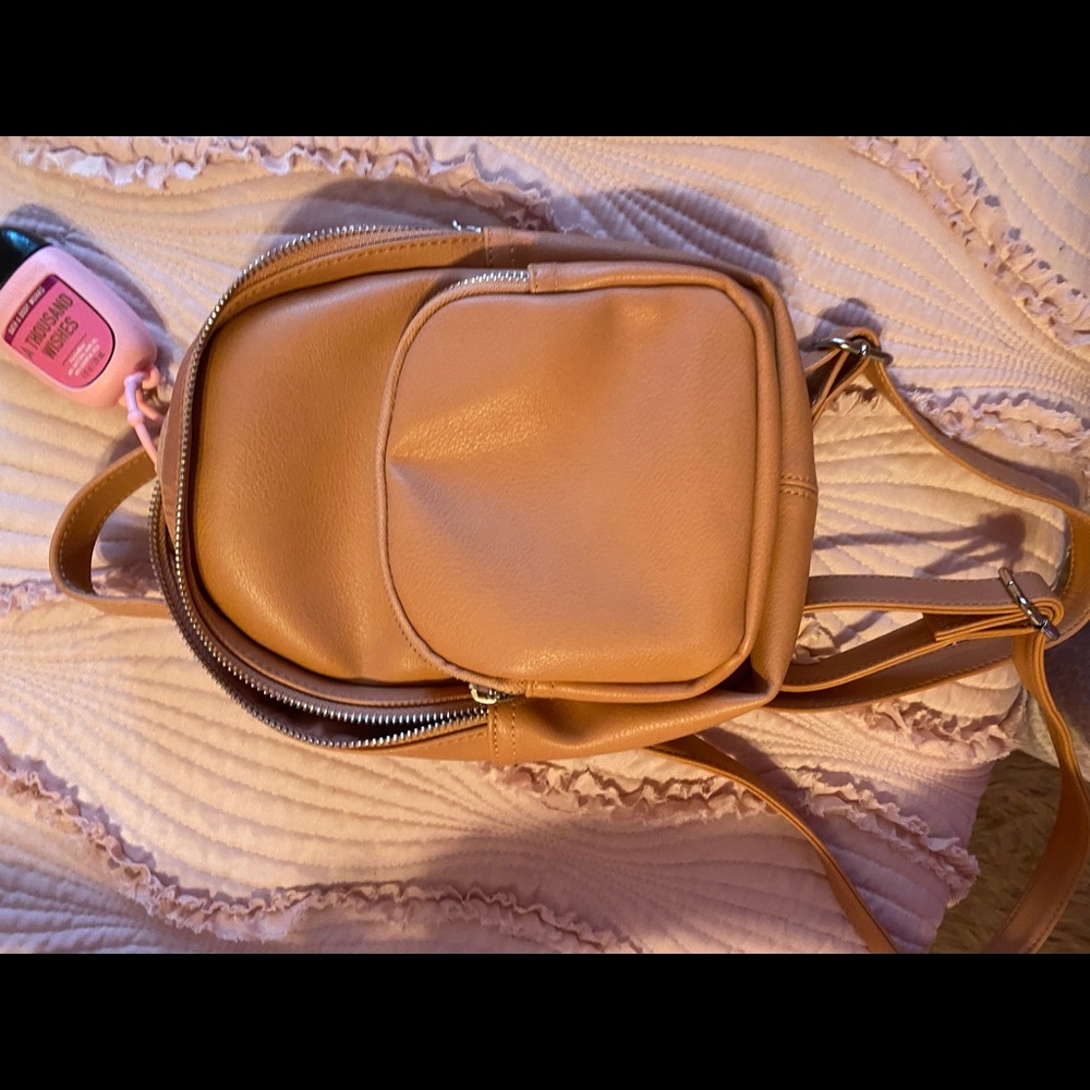 Brown mini backpack 💖